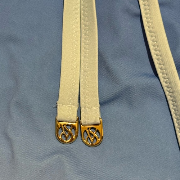 Victoria's Secret Blue Ombre One-Piece Swimsuit - Picture 4 of 6